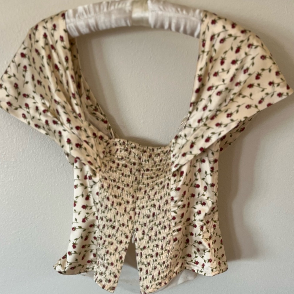 Reformation Madison Top - Silk Cream w/Floral Print Off Shoulder - Picture 5 of 16